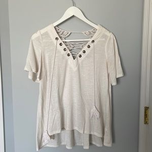 Flowy summer top with lacy back